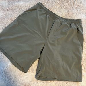 Lululemon pace breaker shorts with liner
